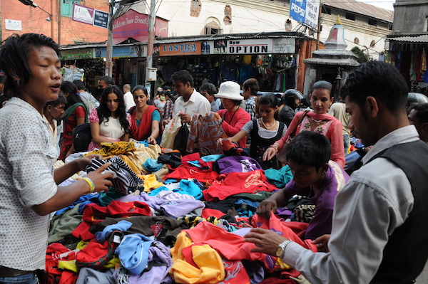 NEPL Kathmandu アサン・チョーク付近